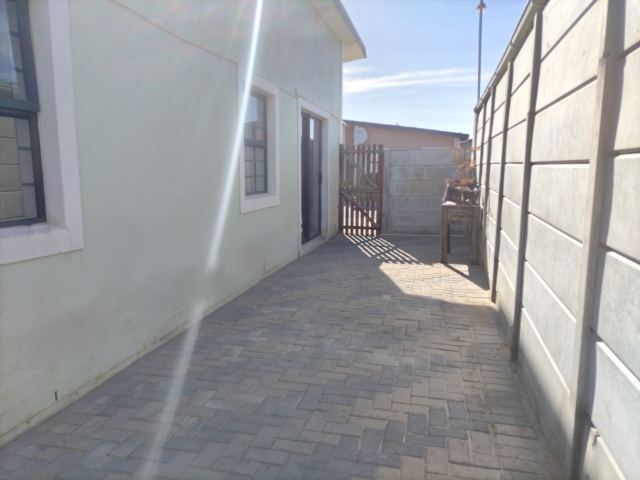 3 Bedroom Property for Sale in Bell Glen Western Cape